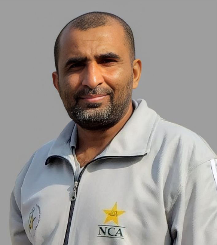 Irfan Anwar (Senior Coach)